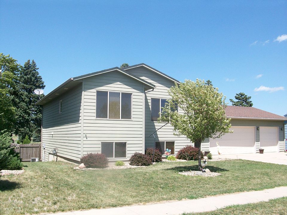 400 Emma Drive