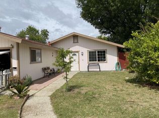 437 E Pleasant St, Coalinga, CA 93210