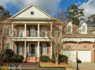 515 Enclave Cir, Sandy Springs, GA 30342