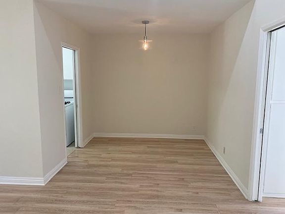 4th image of 3410 Club Dr APT 10