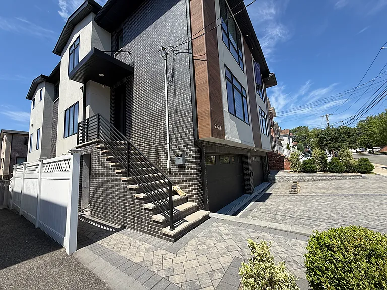 232A E Columbia Ave — Photo 4
