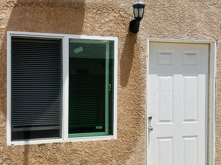 8042 Yolanda Ave — Photo 3