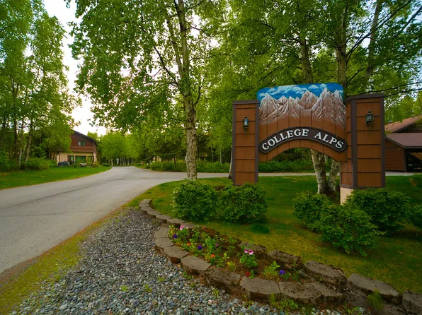 4731 Mills Dr, Anchorage, AK