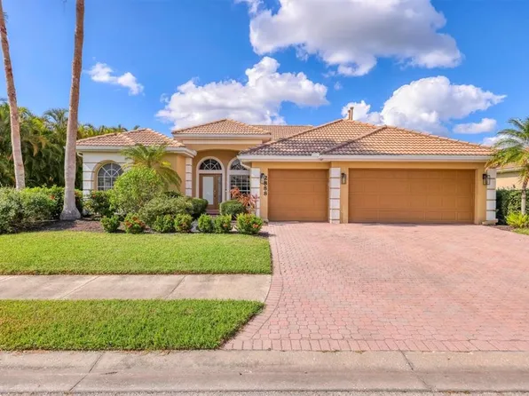 2888 Grazeland Dr, Sarasota, FL 34240