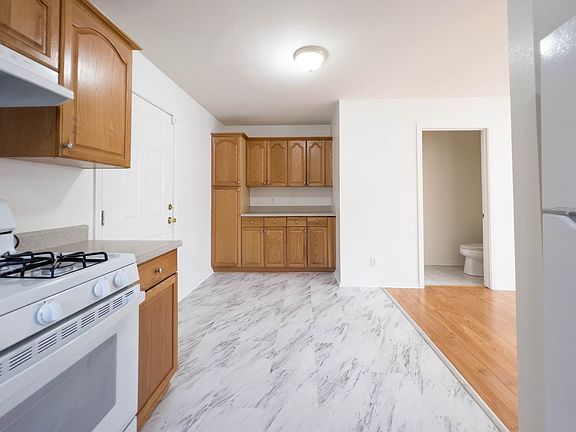 5th image of 212 San Pascual Ave #216