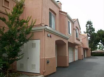 3rd image of 6941 Rodling Dr Unit E