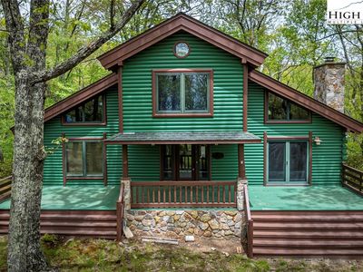 1742 Point Lookout Lane, Independence, VA, 24348