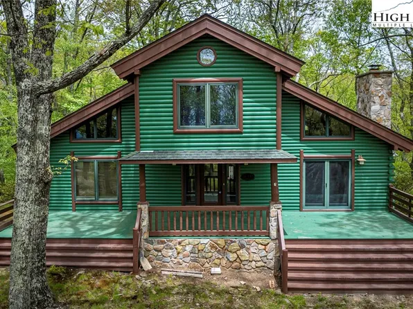 1742 Point Lookout Lane, Independence, VA 24348