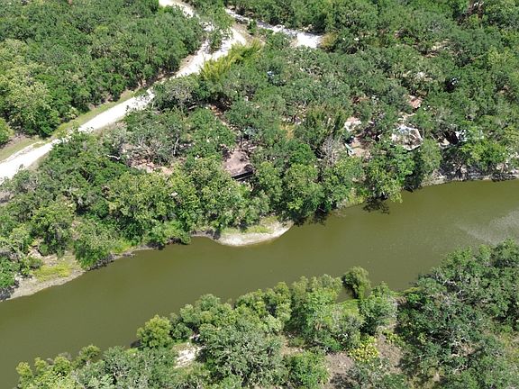 2nd image of 5303 NE River Bend Rd