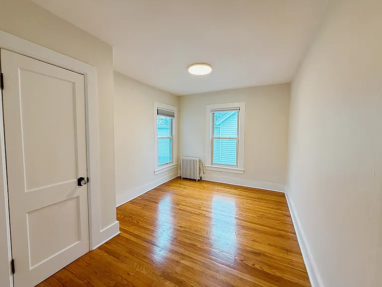 107 Van Dam St #2 — Photo 8