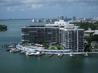 900 Bay Dr #PENTHOUSE 5, Miami Beach, FL 33141