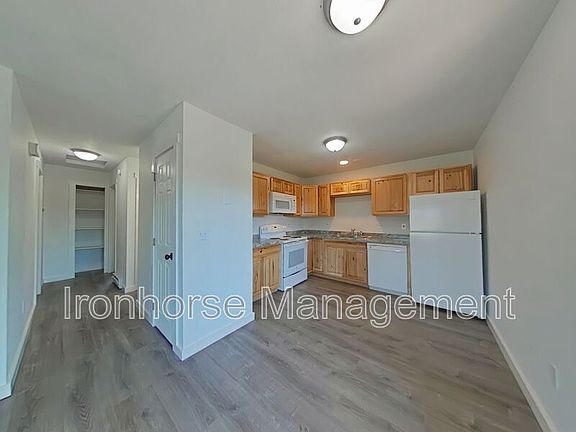 2nd image of 119 S 15th Ave APT 3