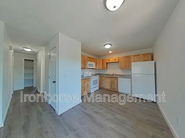 119 S 15th Ave #3 — Photo 2