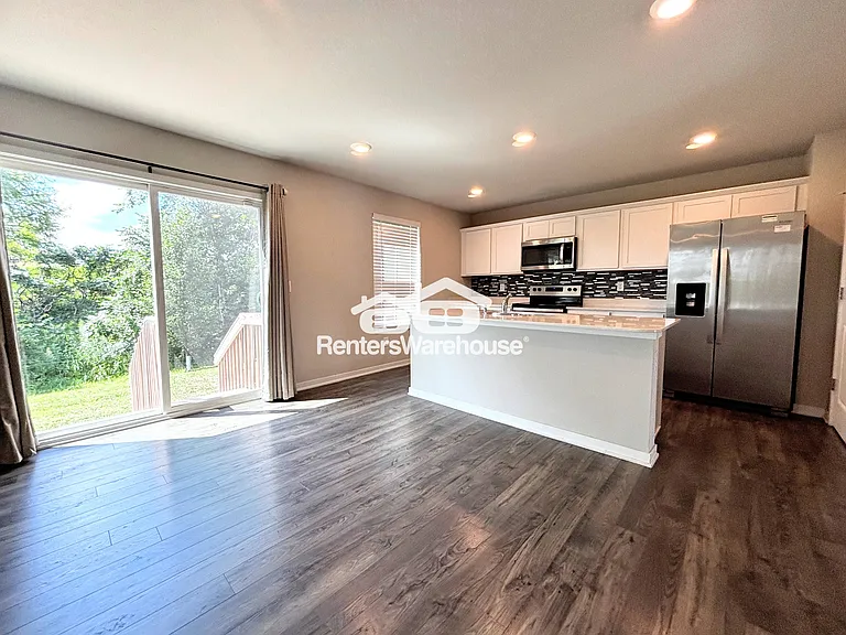 150 Dakota Cir — Photo 11