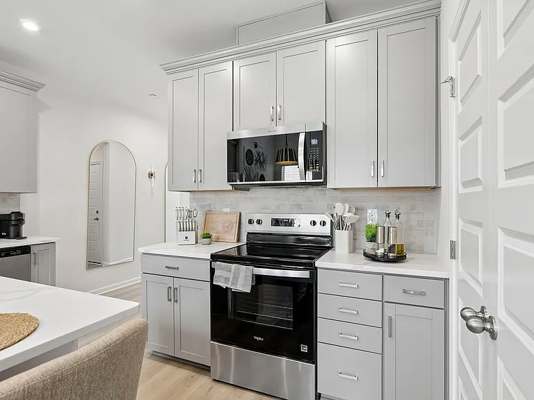 615 Club View Way — Photo 13
