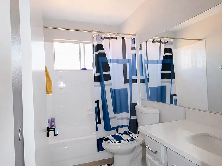 Devita Cir — Photo 5