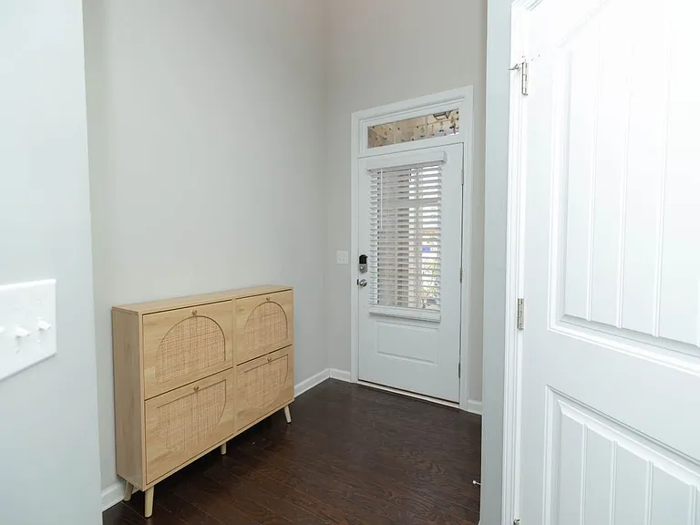 7245 Heritage Oak Ct #TOWN HOUSE — Photo 1