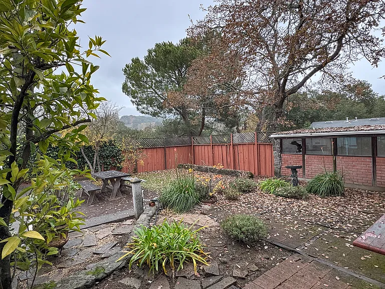 17677 Sunset Way — Photo 11