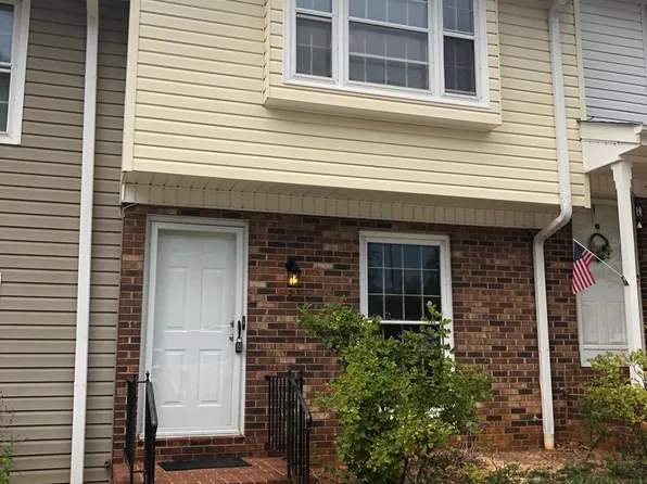 301 E Lake Dr #2, Mocksville, NC 27028