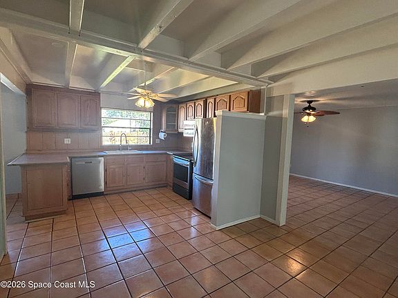 3rd image of 2683 Raven Ave SE