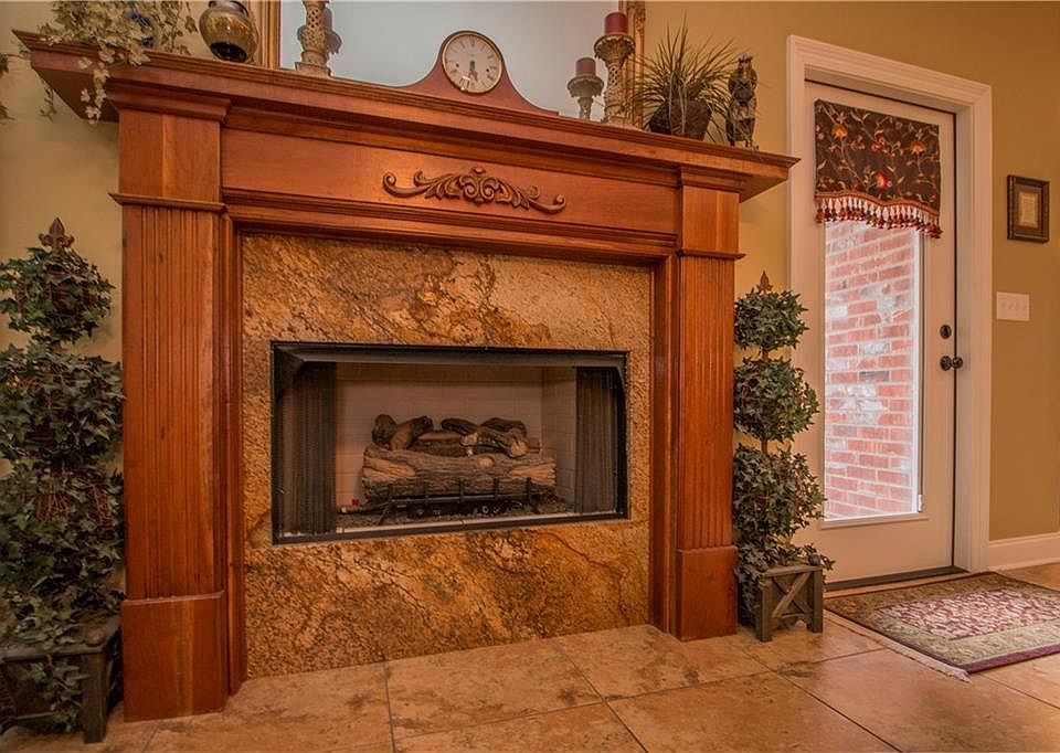 Johnny&#39;s - aya 13528 Woodside Dr, Hudson, FL 34667 | MLS #TB8375315 | Zillow