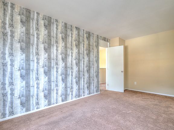 5th image of 34212 Woodmont #1