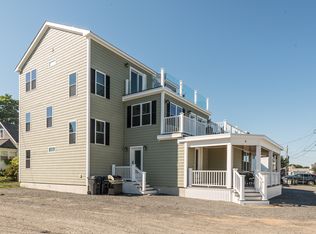 8 Garrison Ave, York, ME 03909