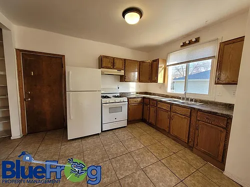 706 Elmore St Photo 1
