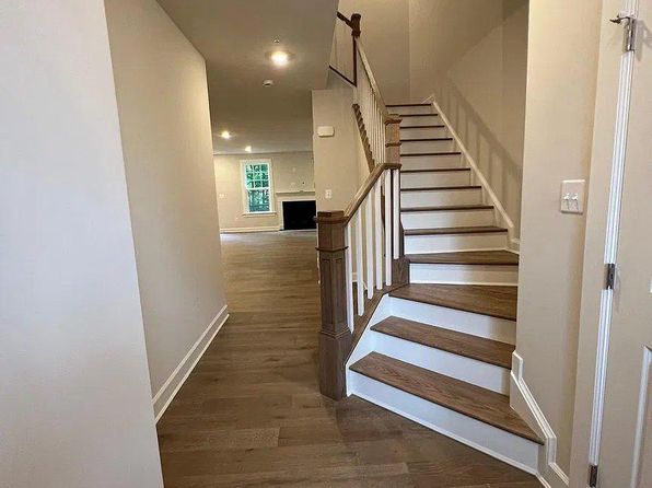 222 Riper Rd