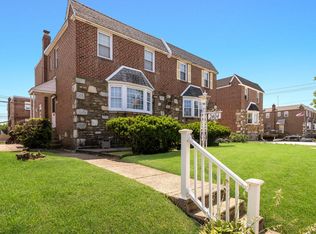 2404 Vista St, Philadelphia, PA 19152