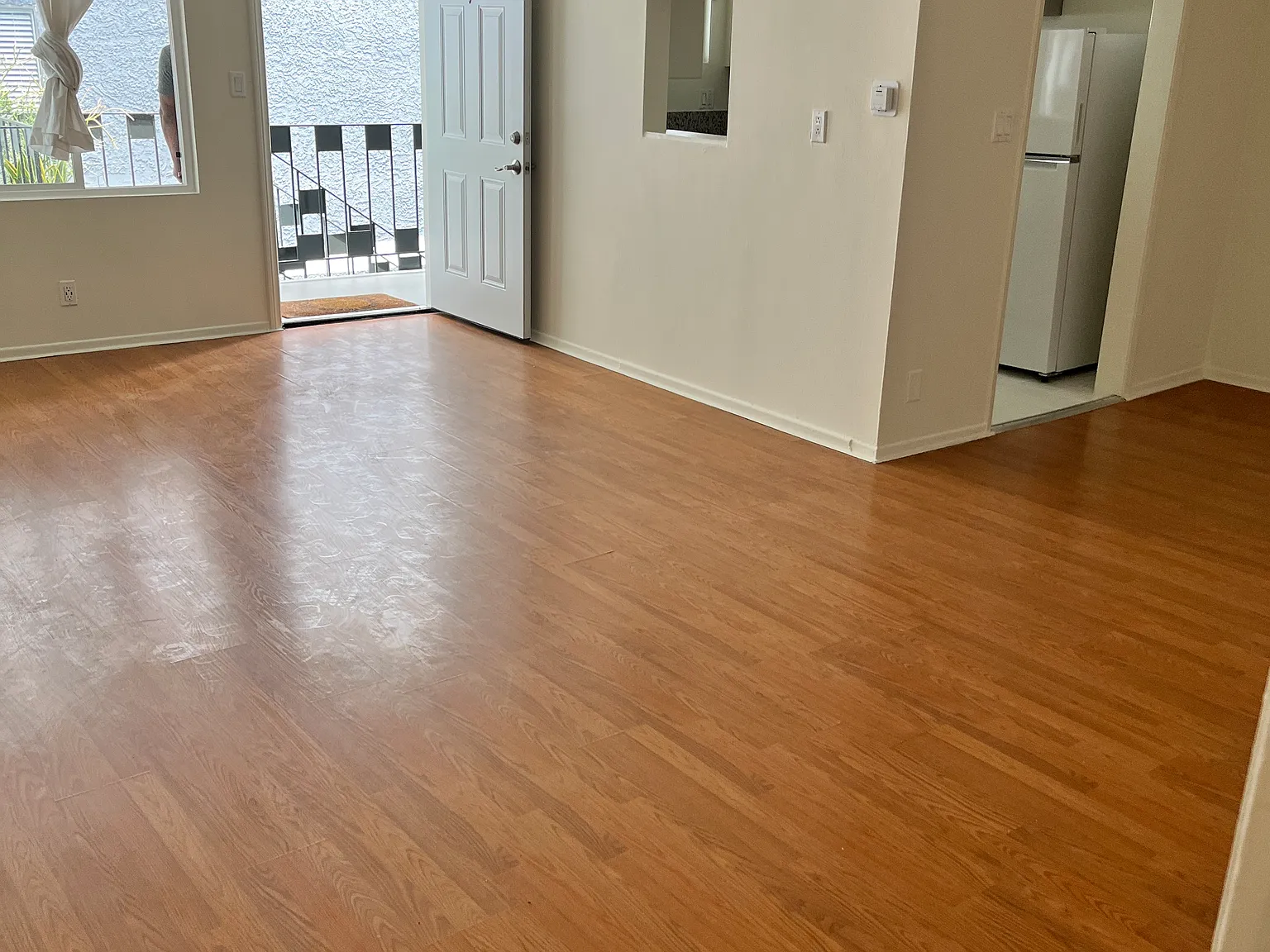1 bed, 850 sqft, $2,300 — Photo 3