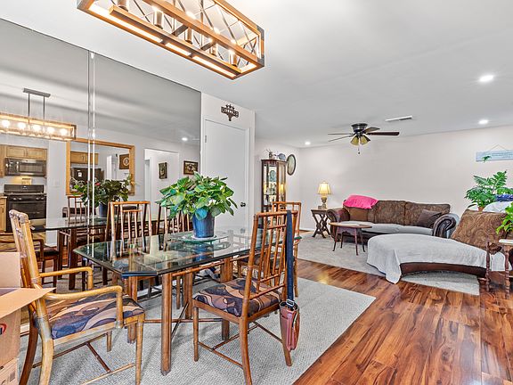 4th image of 140 Thompson St #18-D