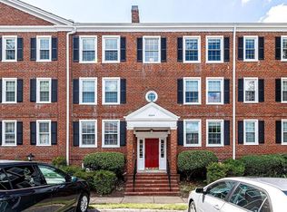 3044 S Buchanan St APT C2, Arlington, VA 22206