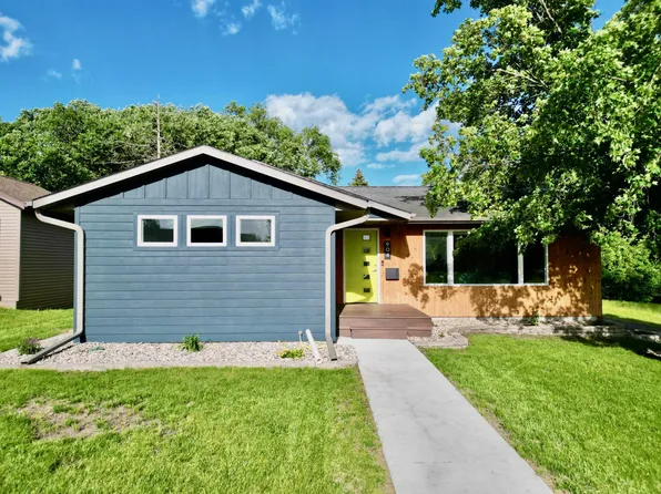 904 Northern Ave, Fergus Falls, MN 56537