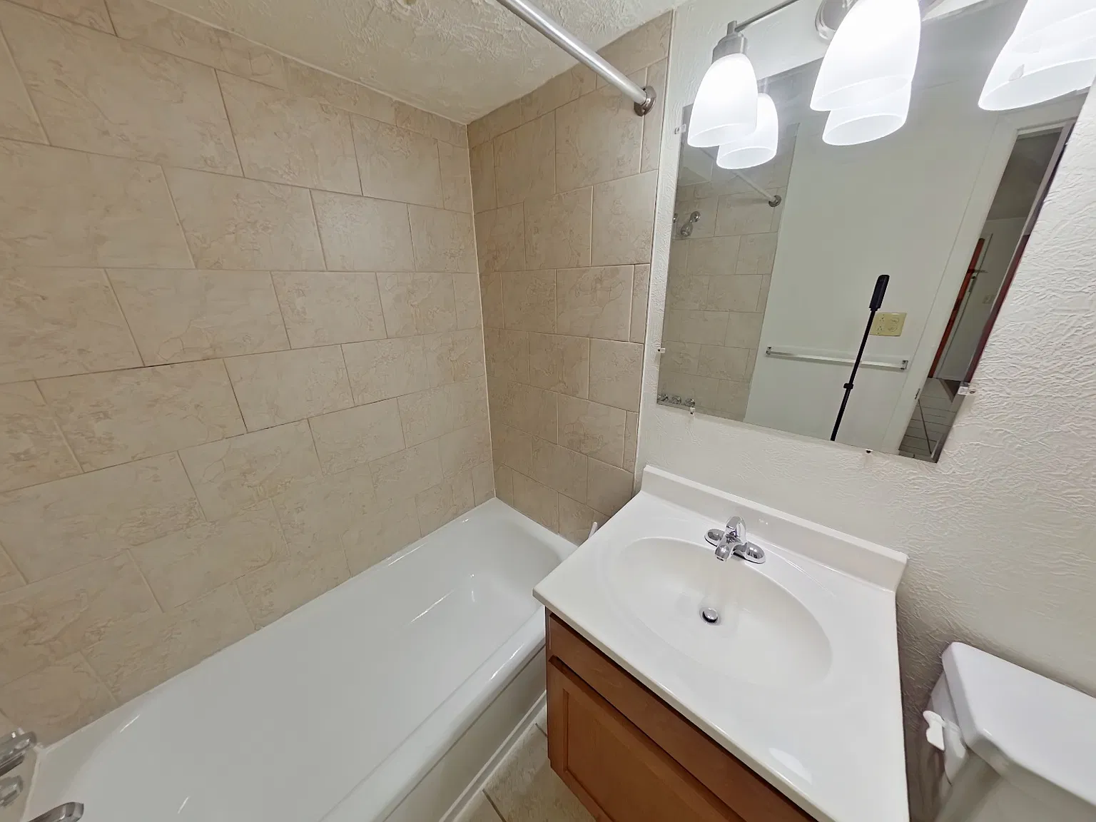 1 bed, $805 — Photo 4