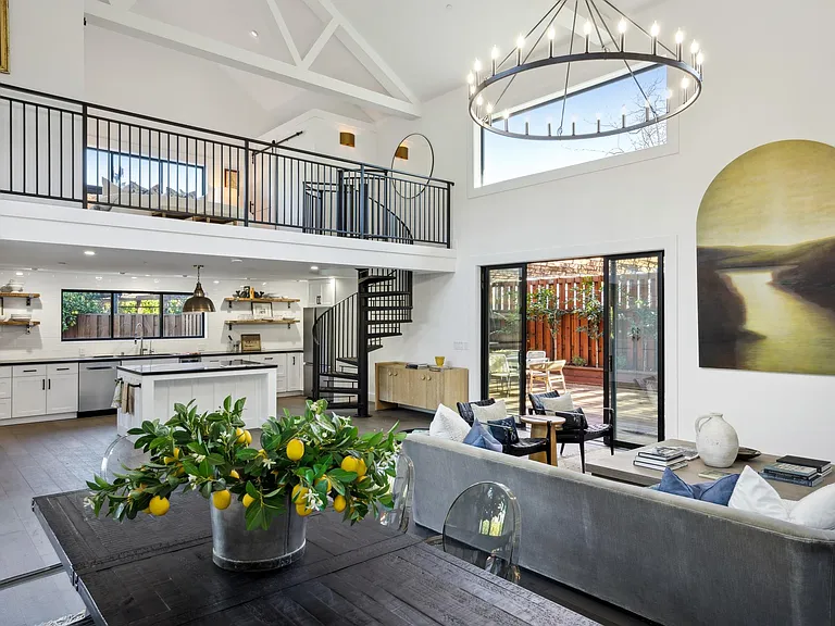 303 Bodega Ave — Photo 5