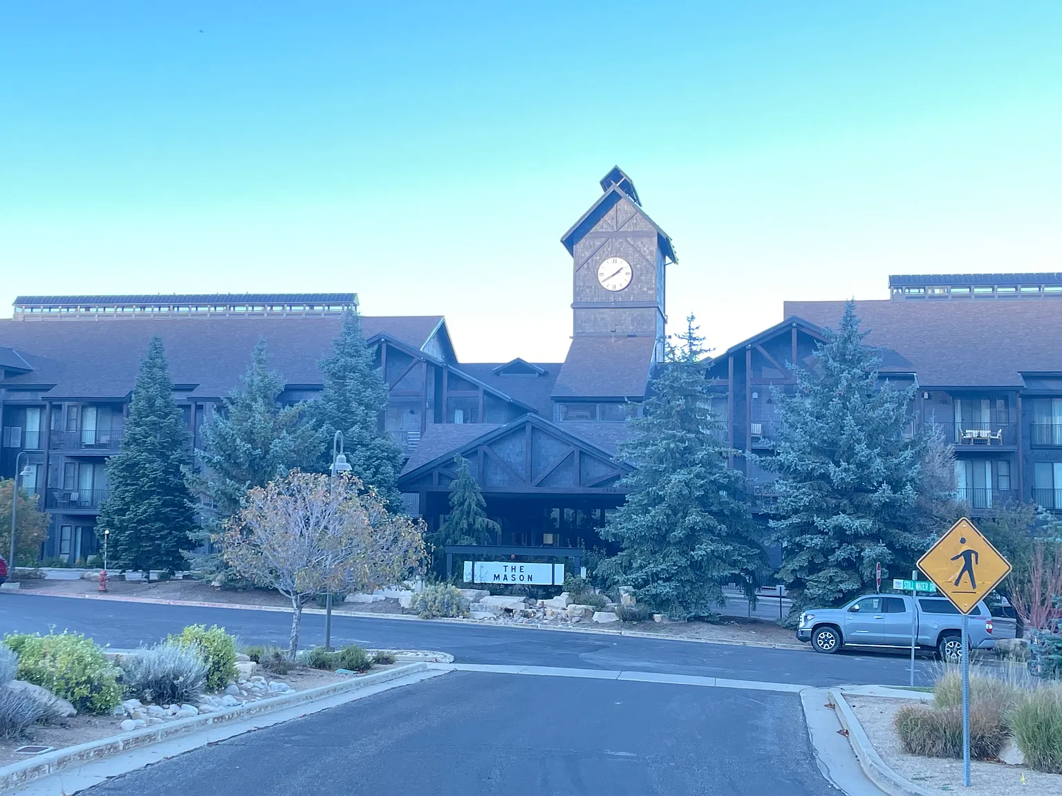 1 bed, 732 sqft, $2,800 — Photo 1