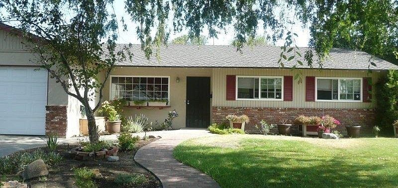 1st image of 354 E Amber Way