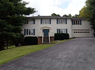 642 Dove Cir, Bluefield, VA 24605