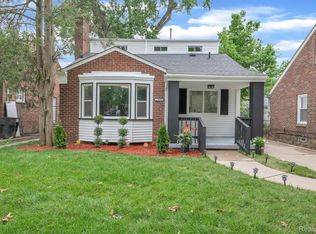 17160 Glastonbury Rd, Detroit, MI 48219