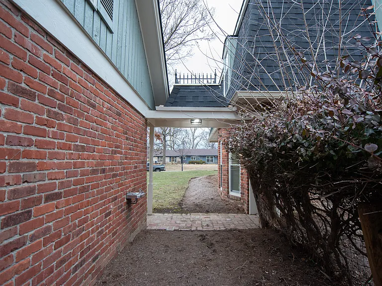 6337 Cardinal Ln — Photo 68