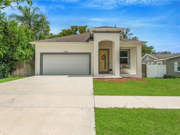 2524 Lake Ellen Ln, Tampa, FL 33618 home