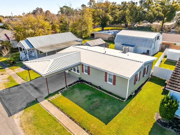 228 Lafaye Ave, Thibodaux, LA 70301