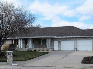 3916 Barrington Pl, Columbus, NE 68601