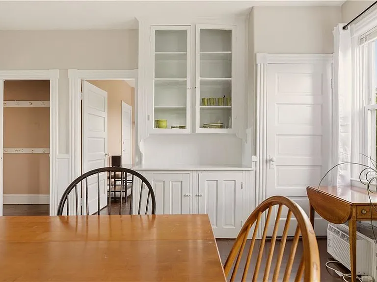 29 Prospect St #3 — Photo 7
