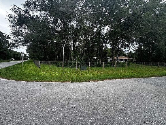 3rd image of 719 S Arlene Ave