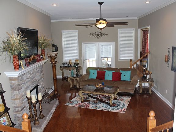 2nd image of 88 Erica Dr