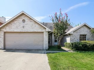 216 Stone Creek Blvd, Glenn Heights, TX 75154