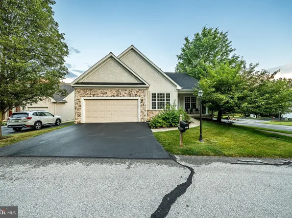 1201 Bellows Ct, Downingtown, PA 19335