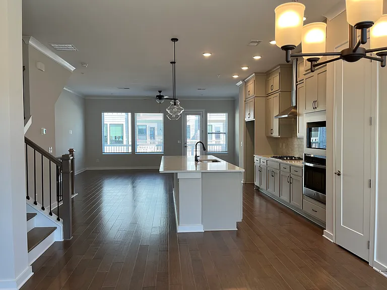 840 Kenway Ave — Photo 6